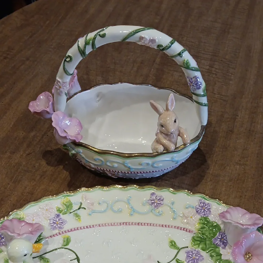 Avon China Decorative Plate - Picture 3 of 9
